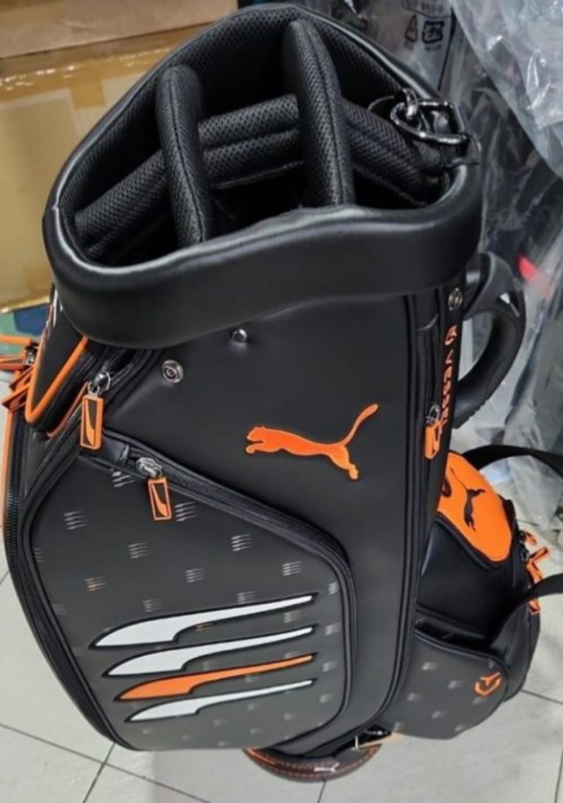 30/10/2022 2022,/2023 COBRA TOUR VESSEL CART BAG Newpages Network Sdn
