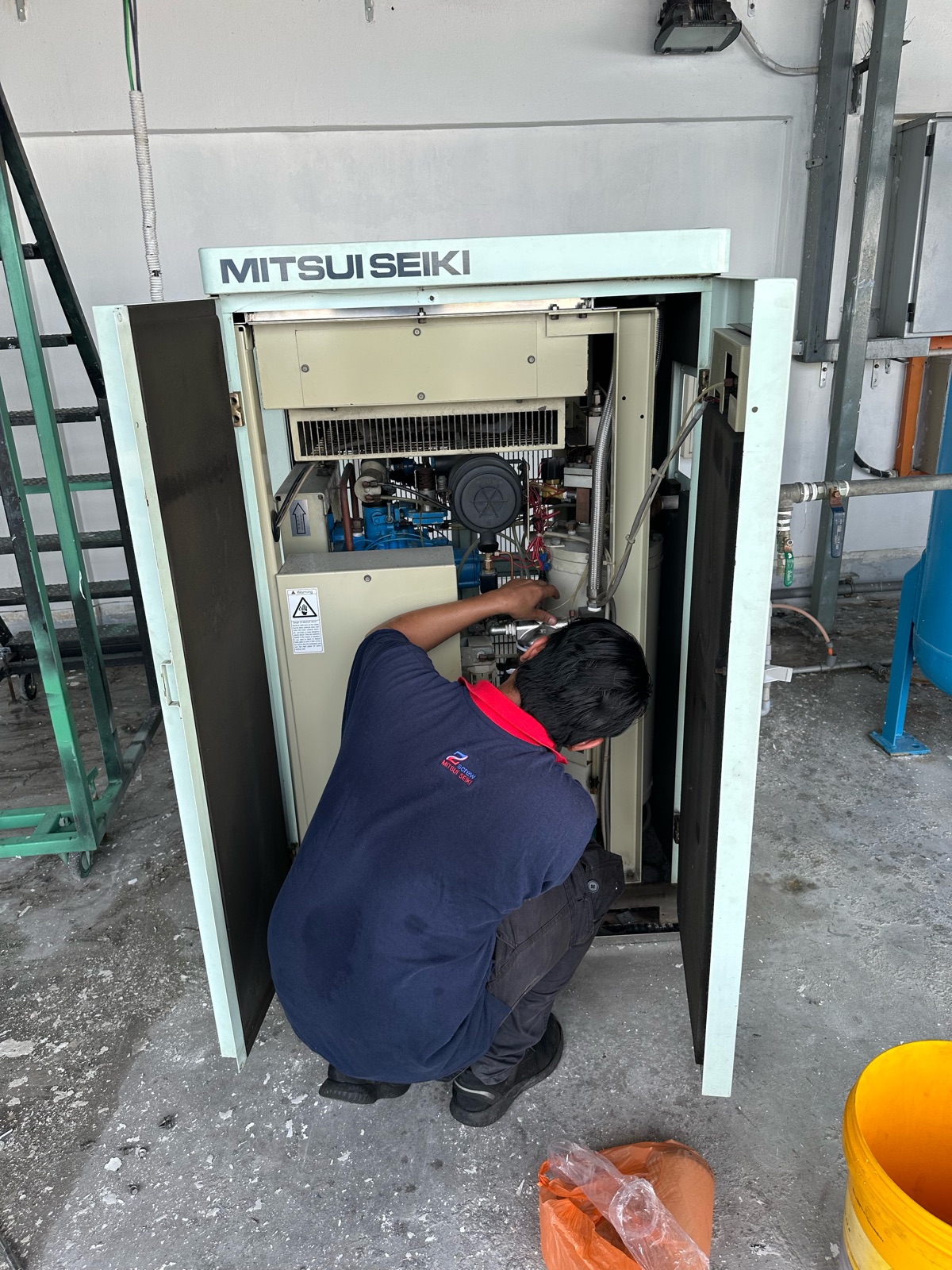 Service Mitsui Seiki Oil Free Air Compressor 