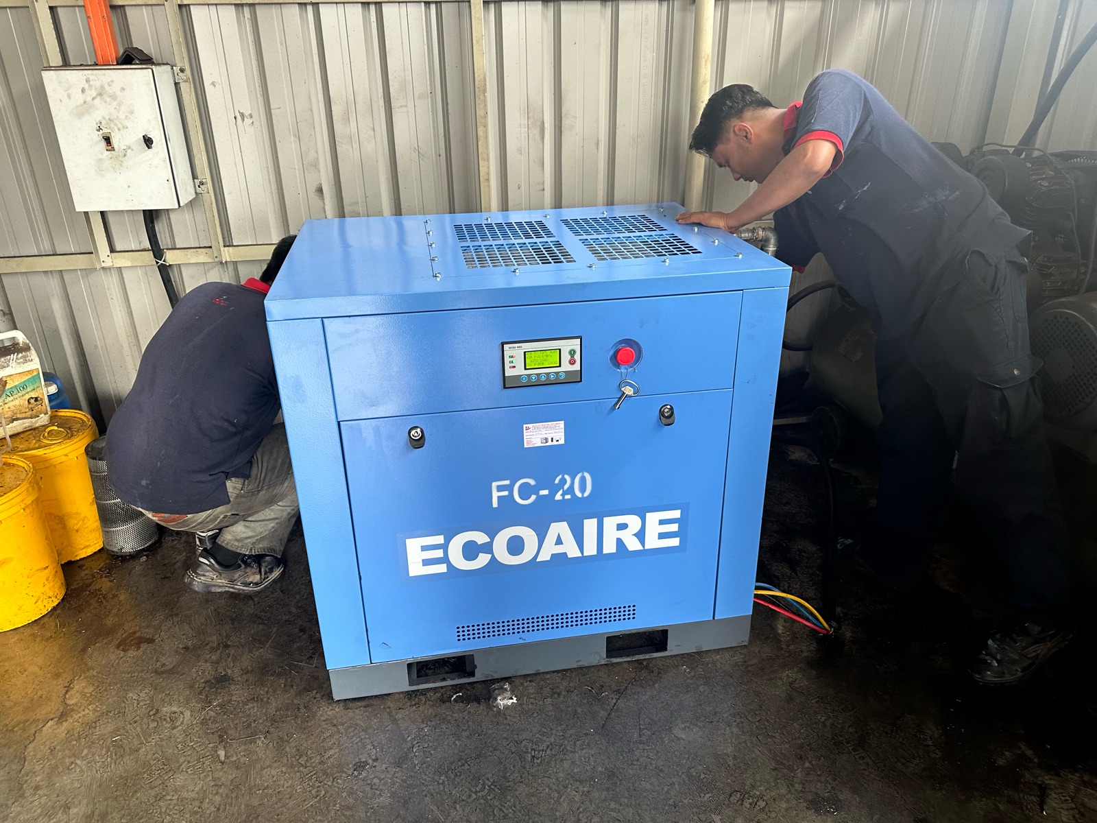 Service 20 HP ECOAIRE Air Compressor FC-20