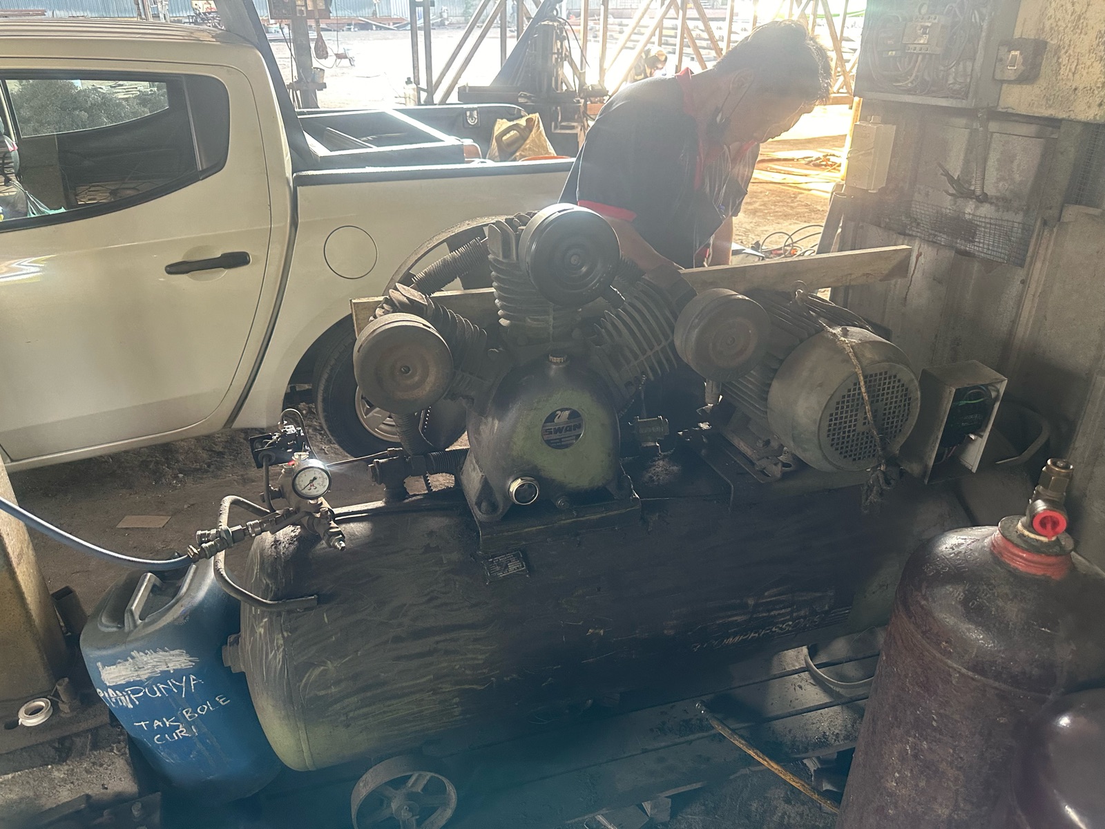 Service & Repair 10 HP Swan Air Compressor 