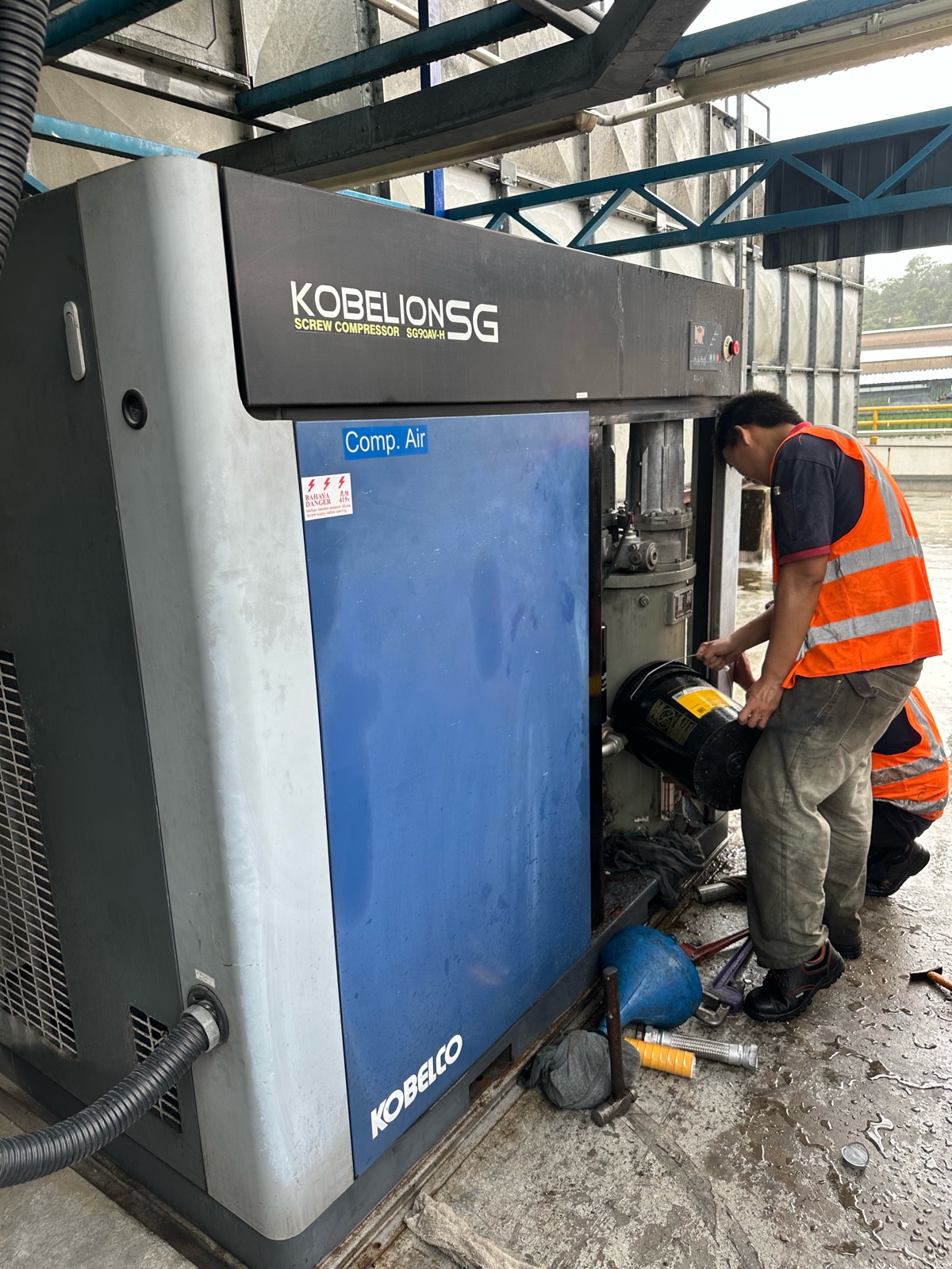 Service & Repair Kobelco Air Compressor SG90AV-H