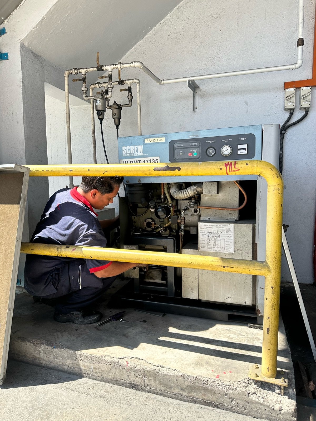 Repair Kobelco Air Compressor