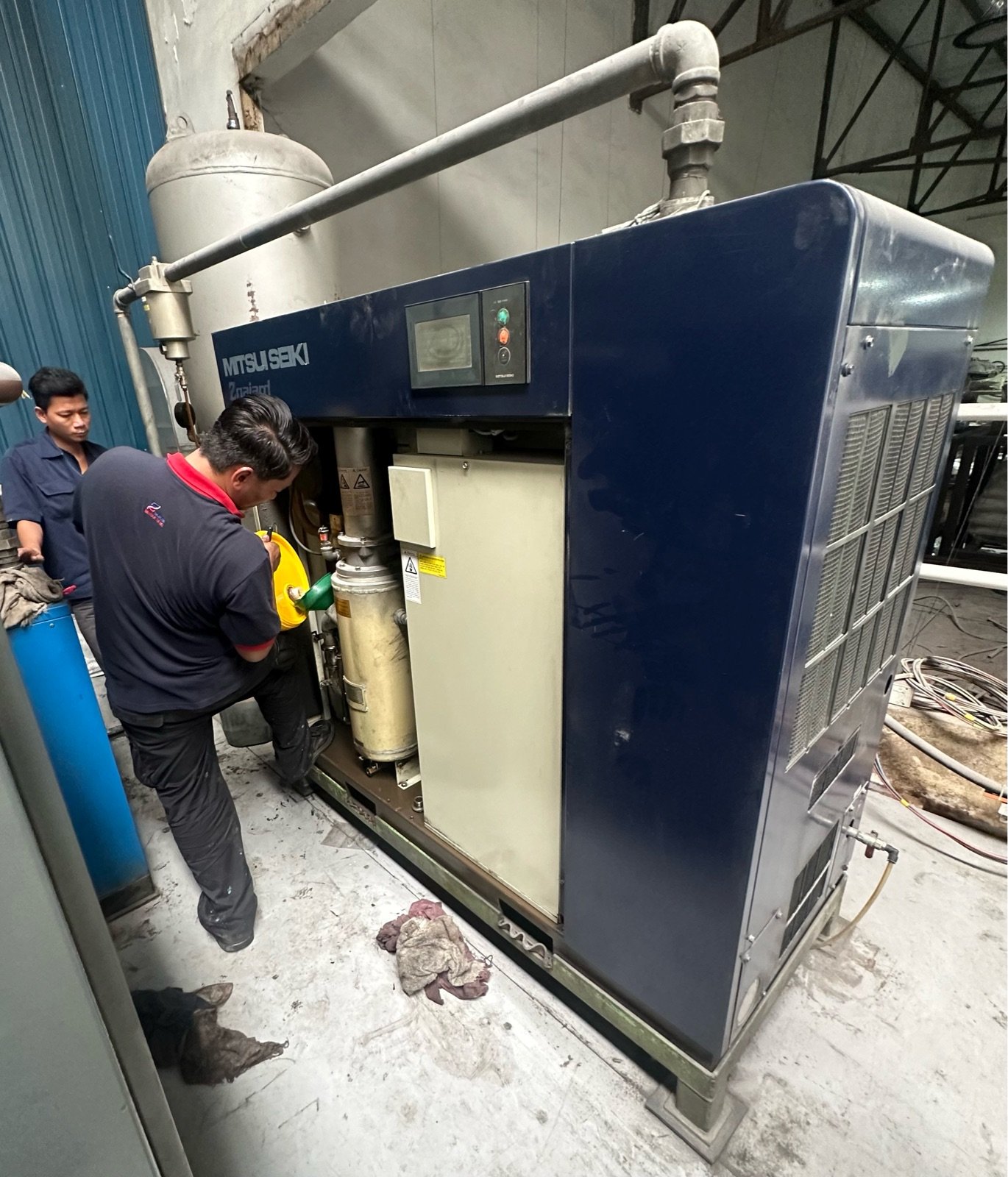 Service 50 HP Mitsui Seiki Inverter Type Air Compressor