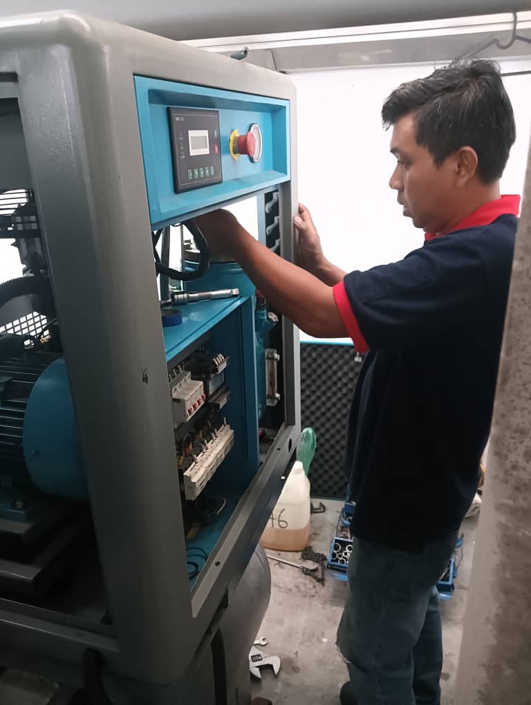 Service DEHAHA Air Compressor 