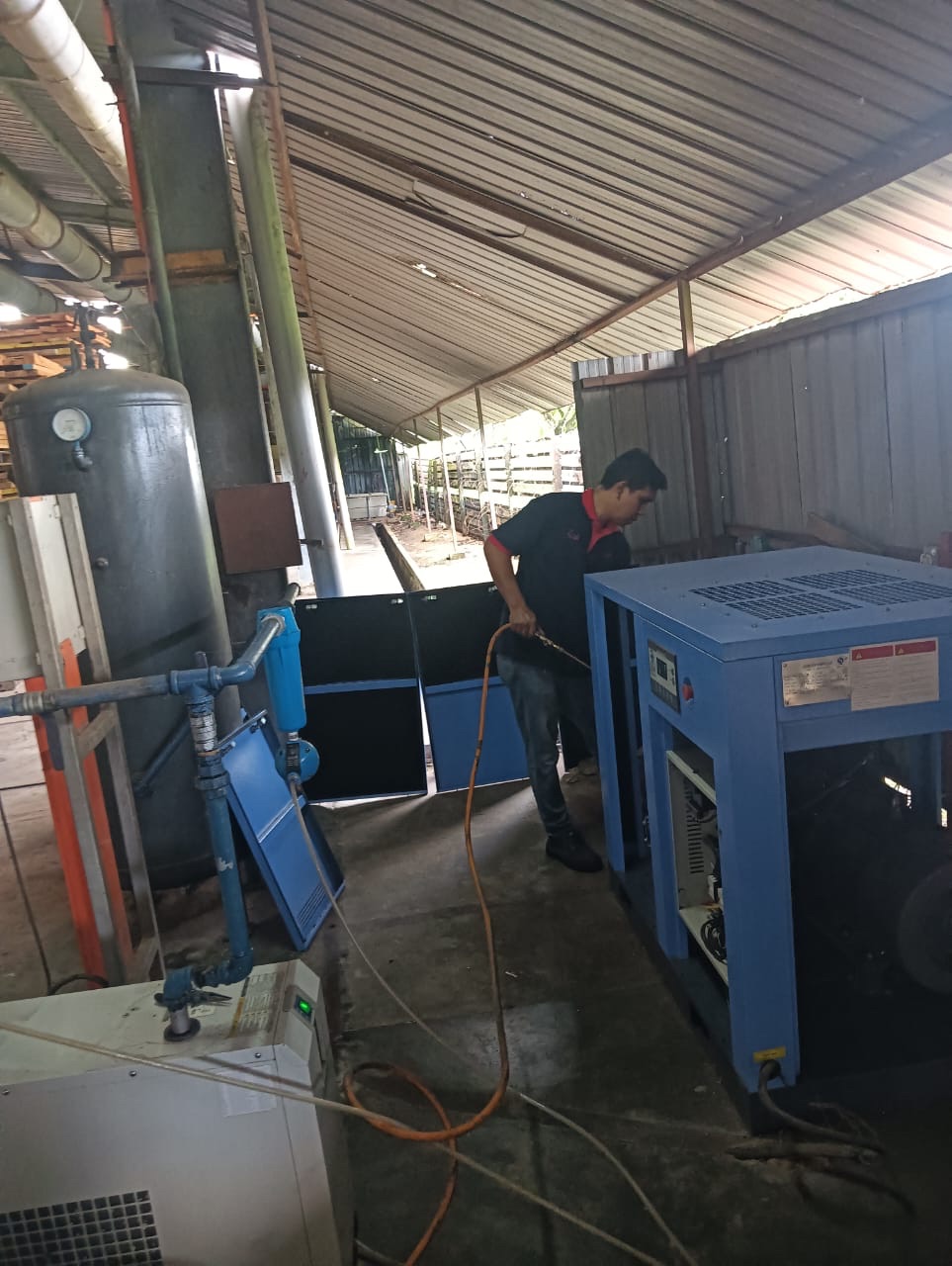 Service ECOAIRE Air Compressor 