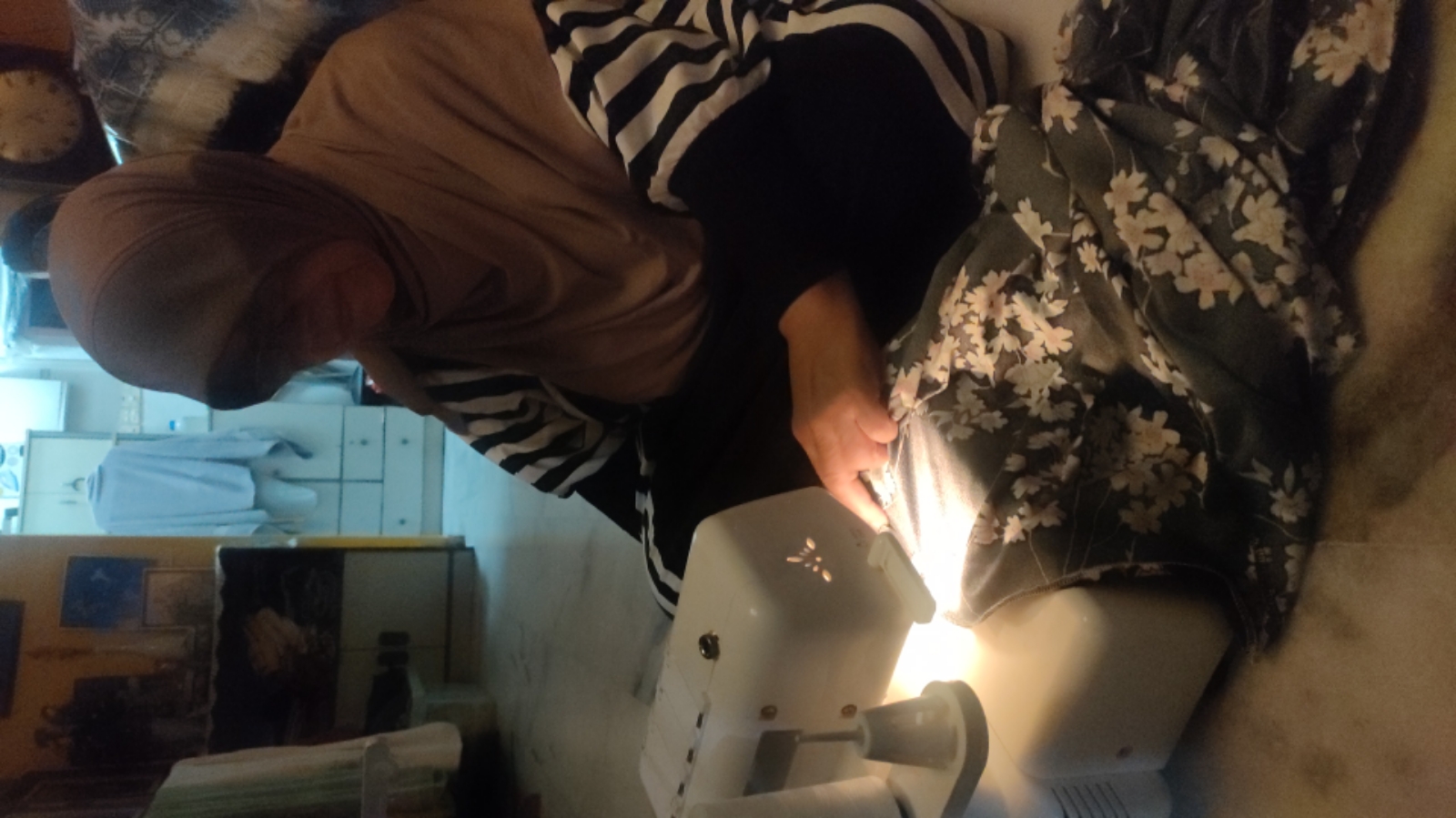 JOB REPAIR SEVIS SEWING MACHINE
