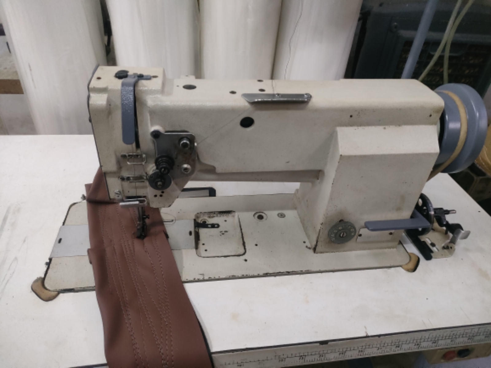 WORKING FOOR SEWING MACHINE