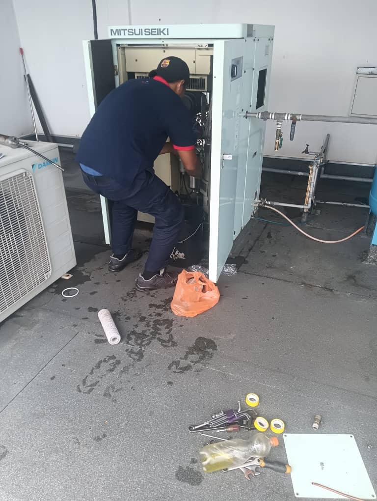 Service Mitsui Seiki Oil Free Air Compressor 