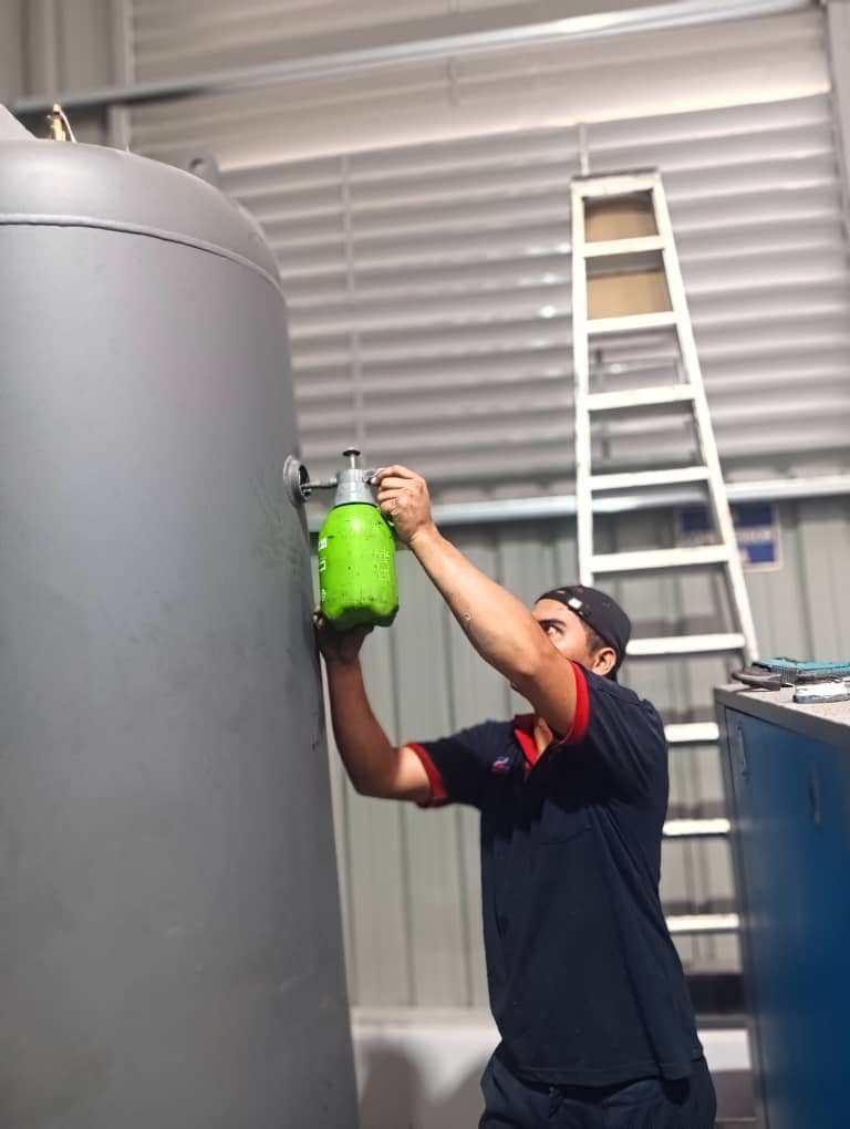 Chemical Cleaning Air Receiver Tank 