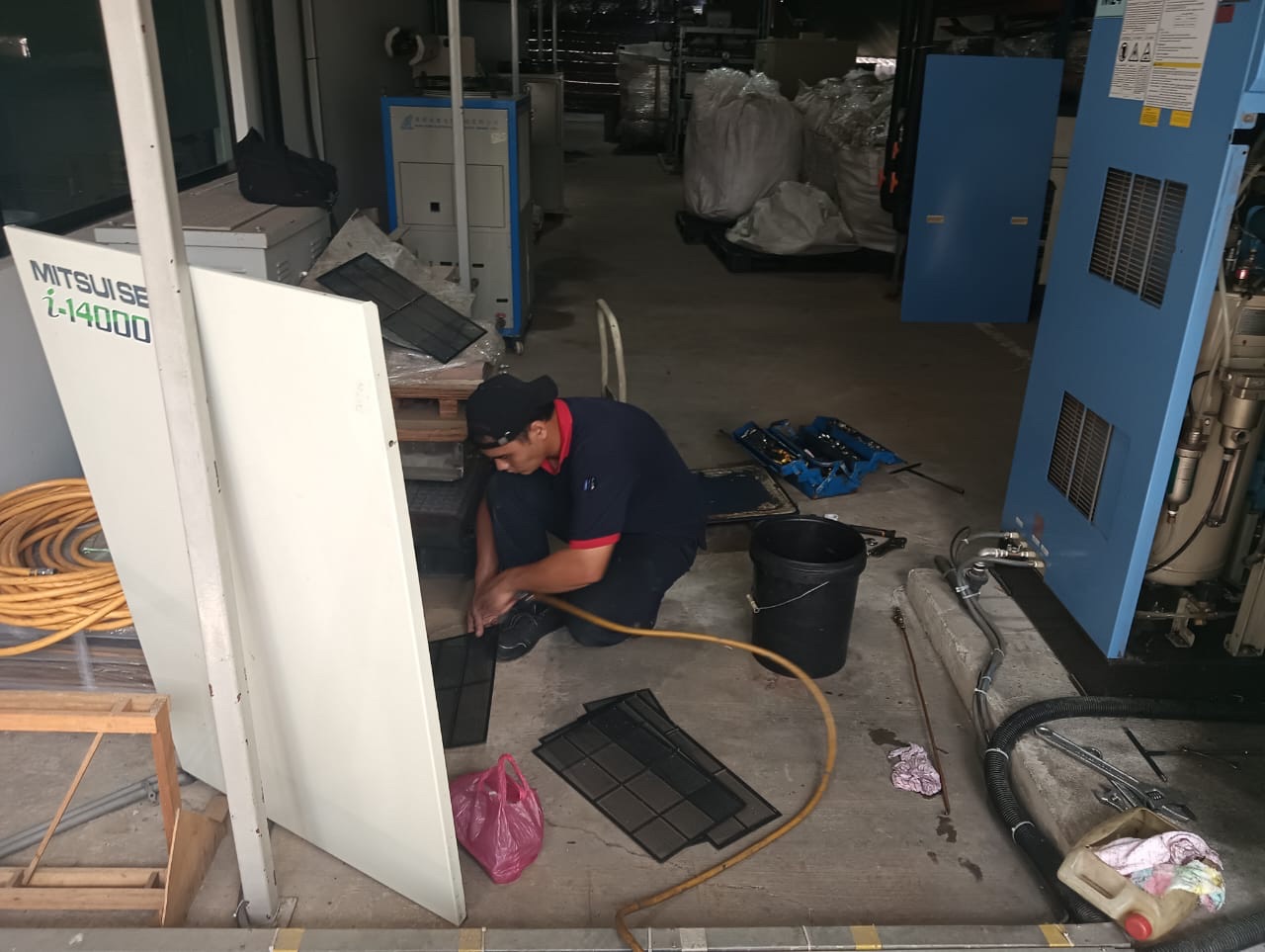 Service Mitsui Seiki Air Compressor 