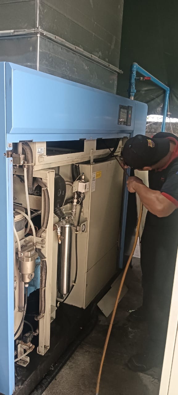 Service Mitsui Seiki Oil Free Air Compressor 