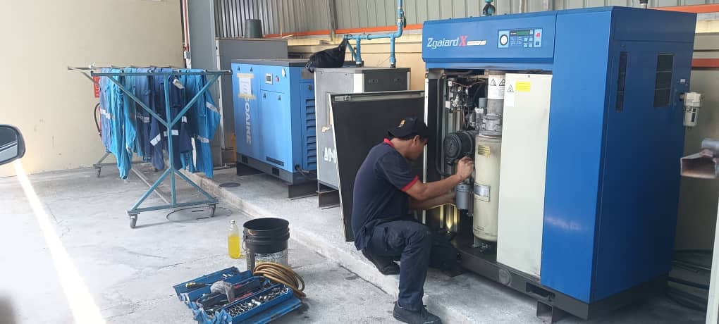 Service Mitsui Seiki Oil Injected Air Compressor 