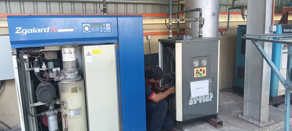 Service Refrigerated Air Dryer 