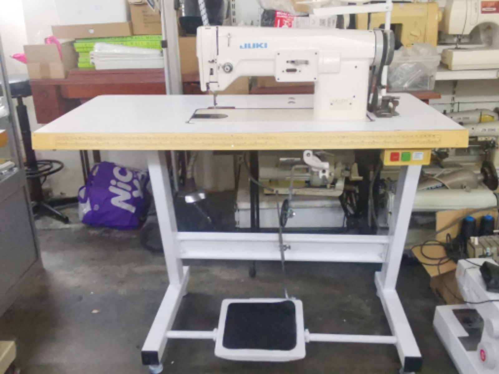 JUKI HI SPEED SULAM SEWING MACHINE