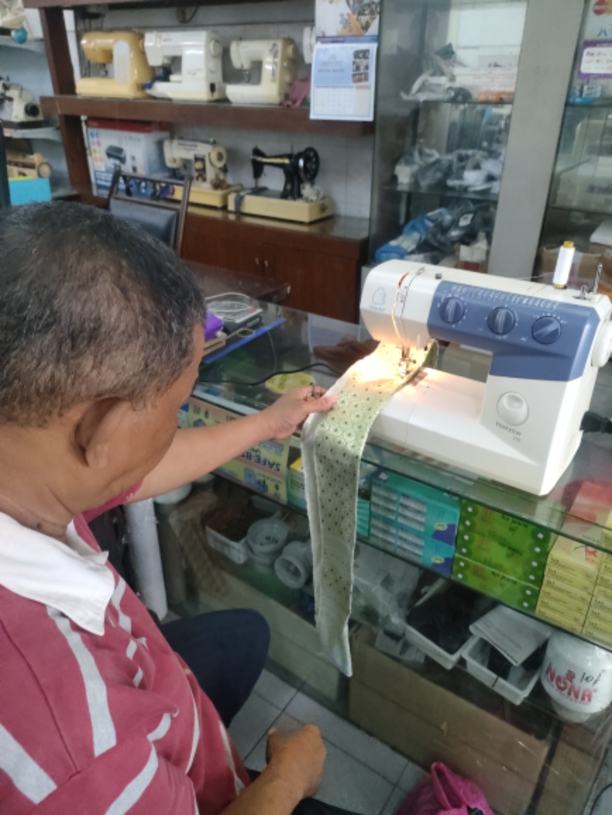 BLONDAL PORTABLE SEWING MACHINE