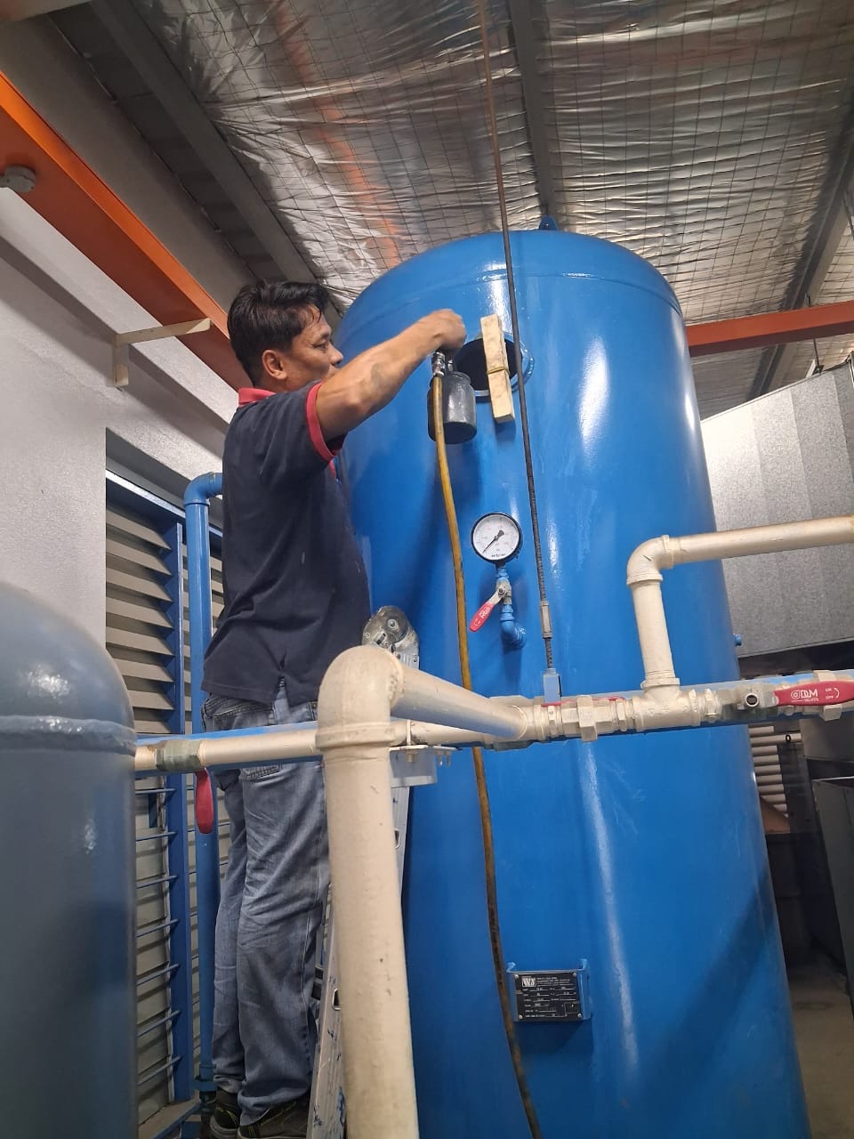 Service 2000 Litres Air Receiver Tank 