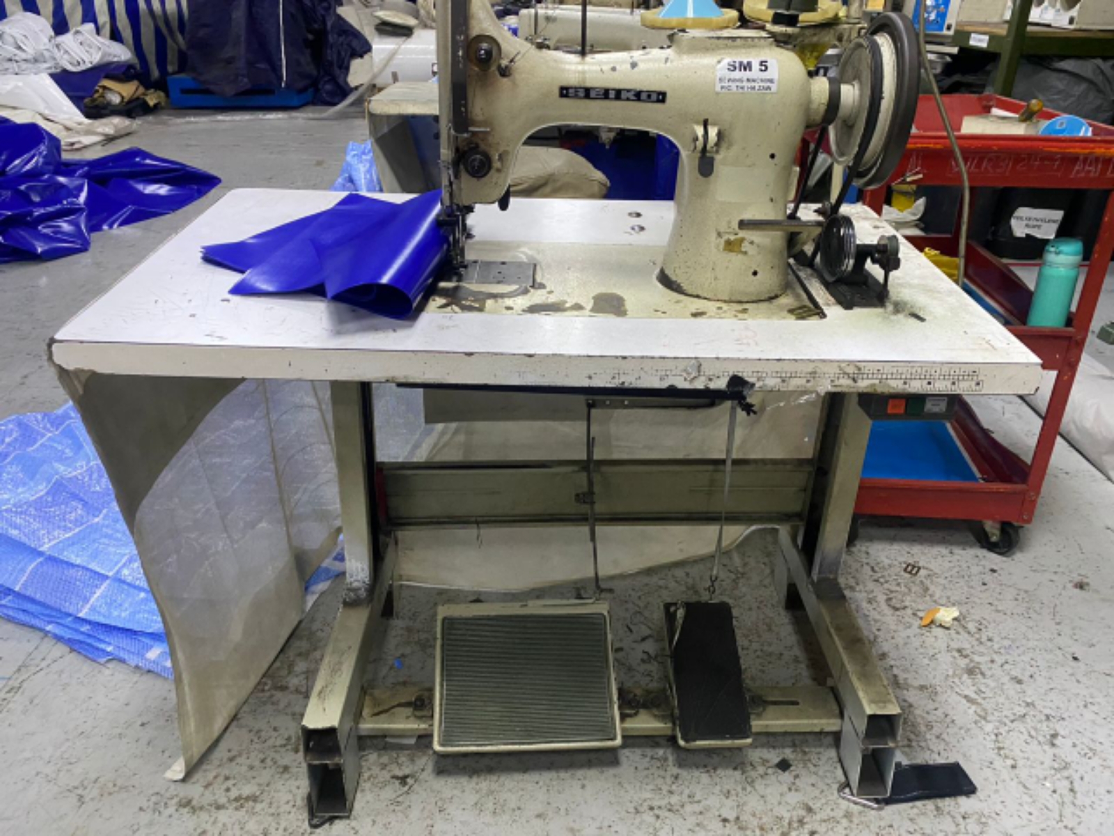 SEIKO INDUSTRIAL WORKING FOOT SEWING MACHINE