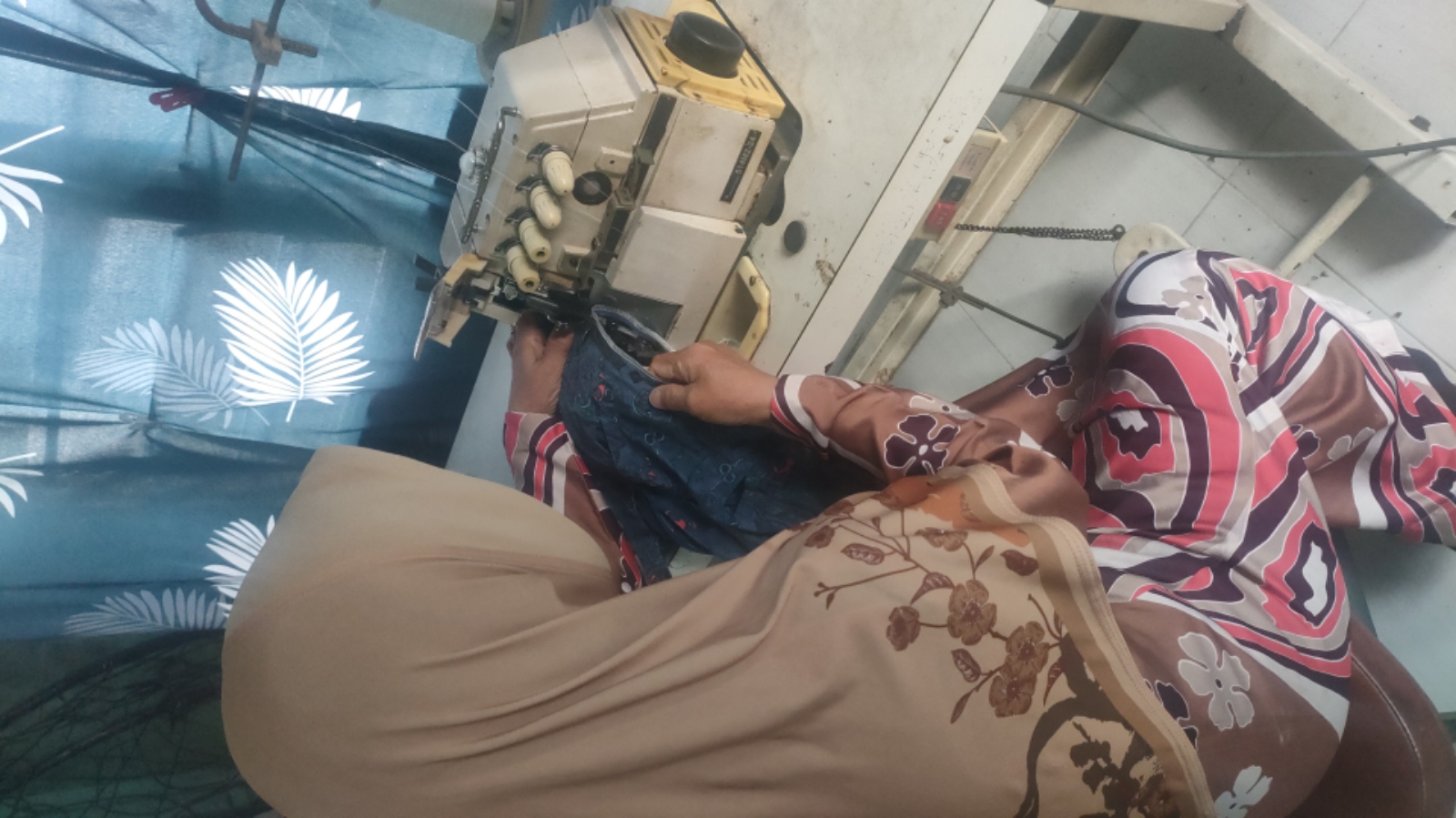 DELIVERY SEWING MACHINE DELIVERY SEWING MACHINE