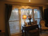Curtain with Top Scallop