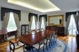 Dining Area (Curtain with Pelmet) 