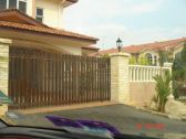 GATE DOOR  T 