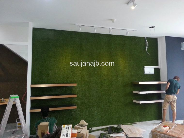 Grass Carpet Wall Covering