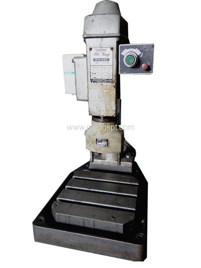 USED BROTHER TAPPING MACHINE (MODEL BTO-263)