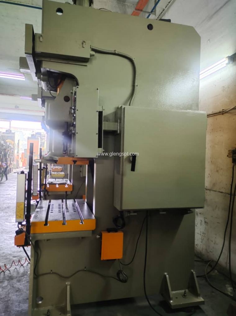 USED SINO 80 TONS POWER PRESS, MODEL: NCP-80