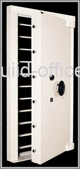 BD -90 Protection of Access to Strong Room