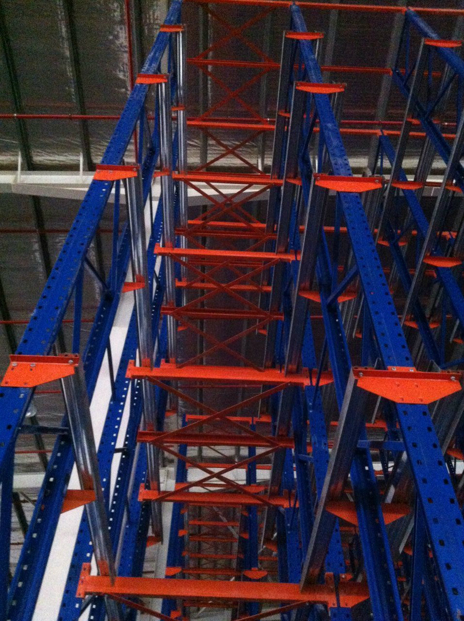 DRIVE IN  SYSTEM