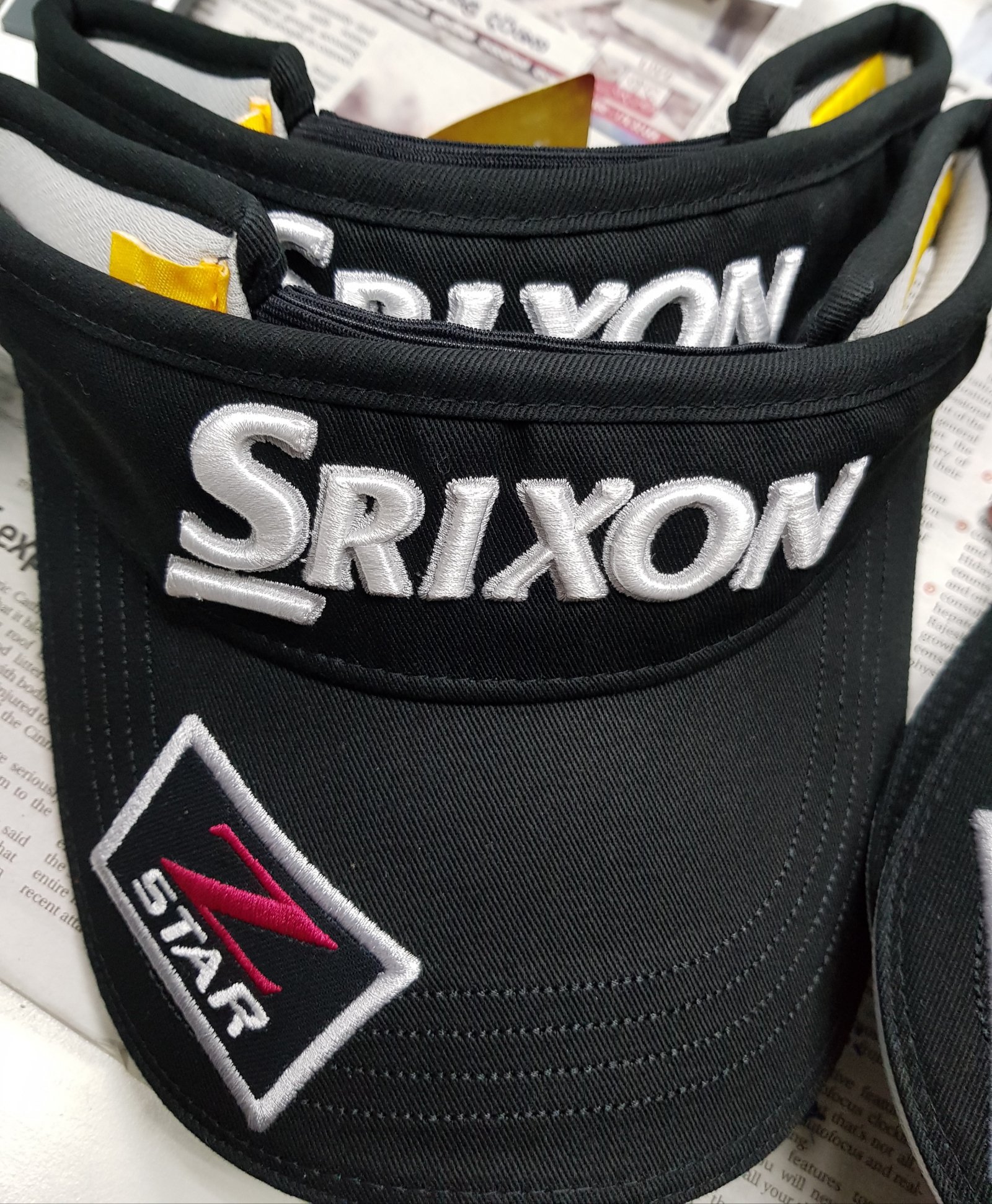 srixon visor