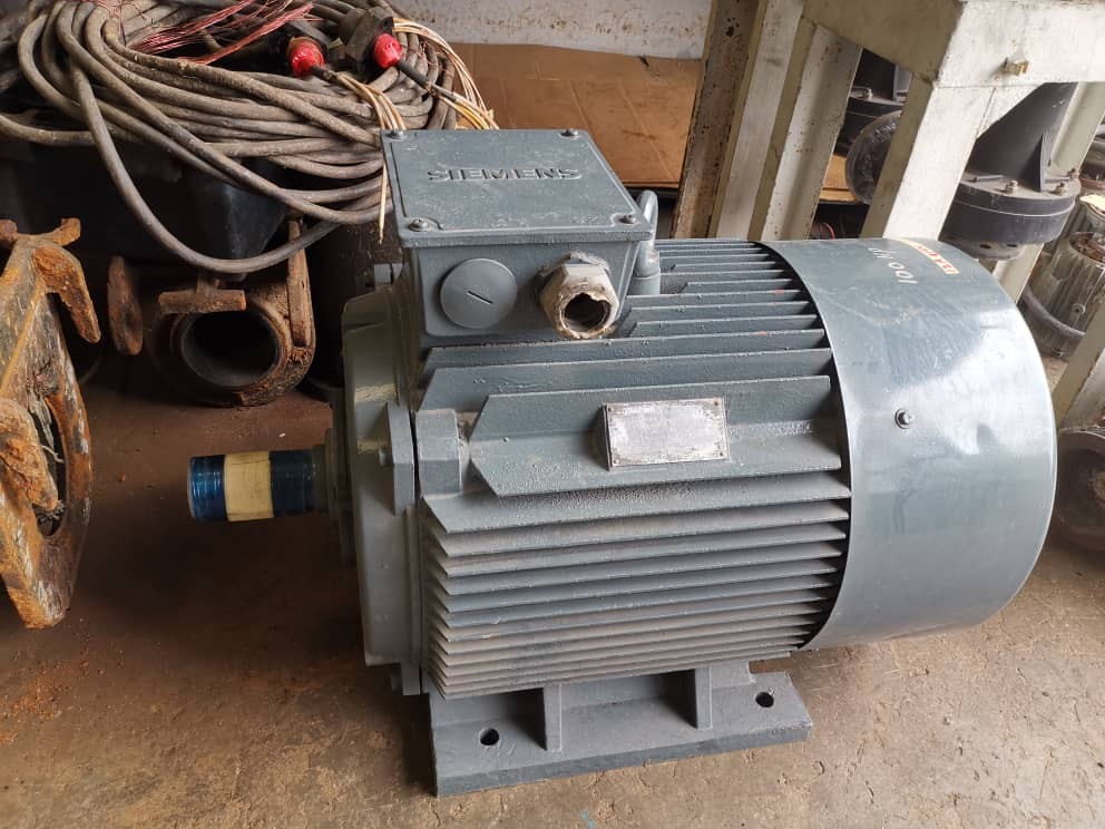 Second hand Siemens 100hp 4poles three phase foot mounted mo