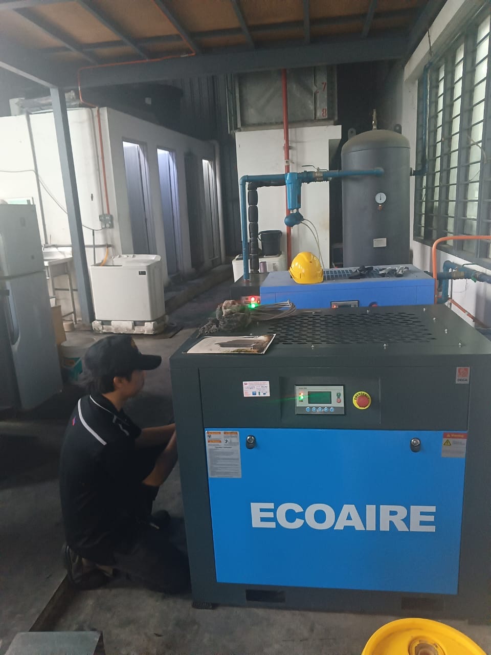 Service 20 HP ECOAIRE Screw Compressor FC-20