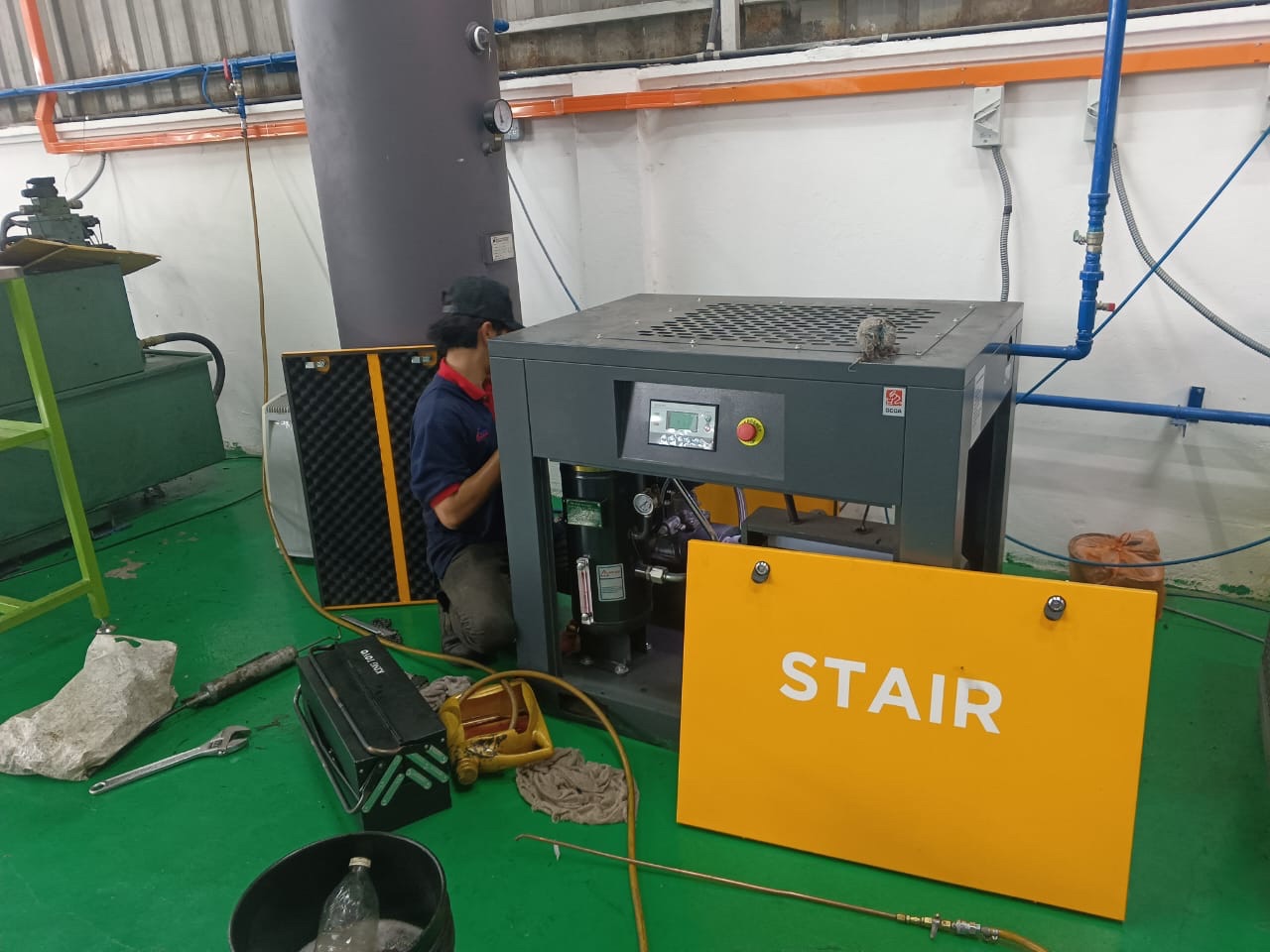 Service STAIR Air Compressor 