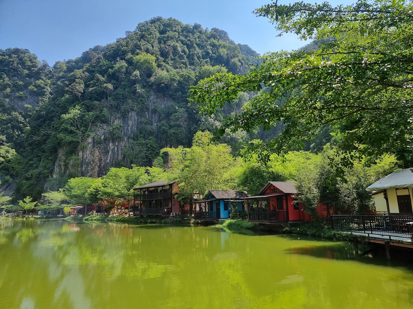 Qing Xin Ling Cultural Village