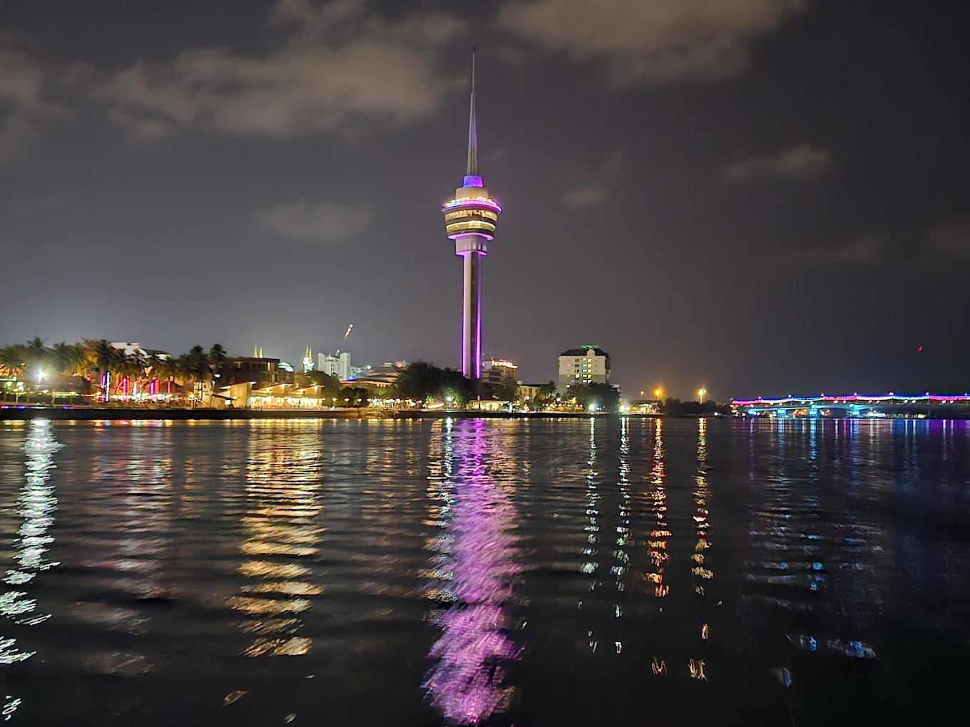 Kuantan River Cruise