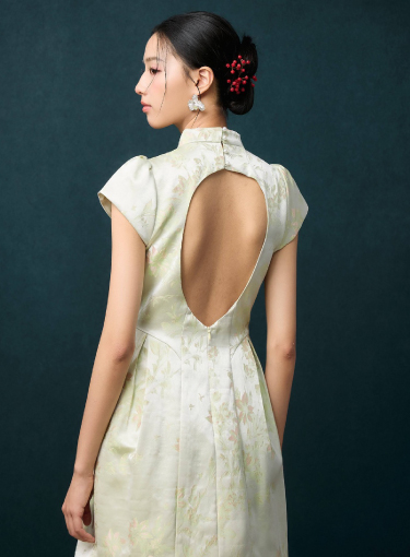Women's Career Wear in Singapore