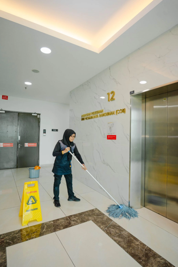 Z Star commercial cleaning team performing maintenance cleaning service
