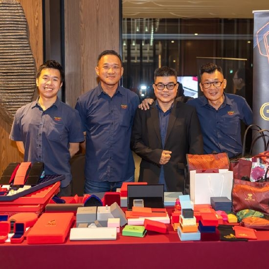 Jewellery Packaging Malaysia | Custom Boxes & Cosmetic Packaging Supplier