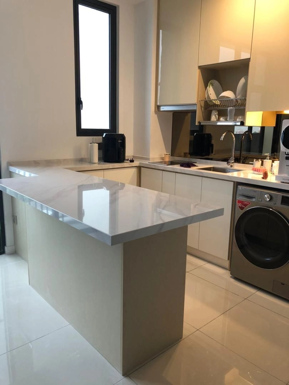 Kitchen & Wardrobe Contractor Selangor | Custom Built-In Cabinet