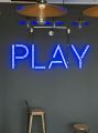 PLAY